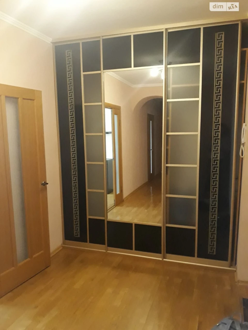 Long-Term Rental Apartment, Vishyanka