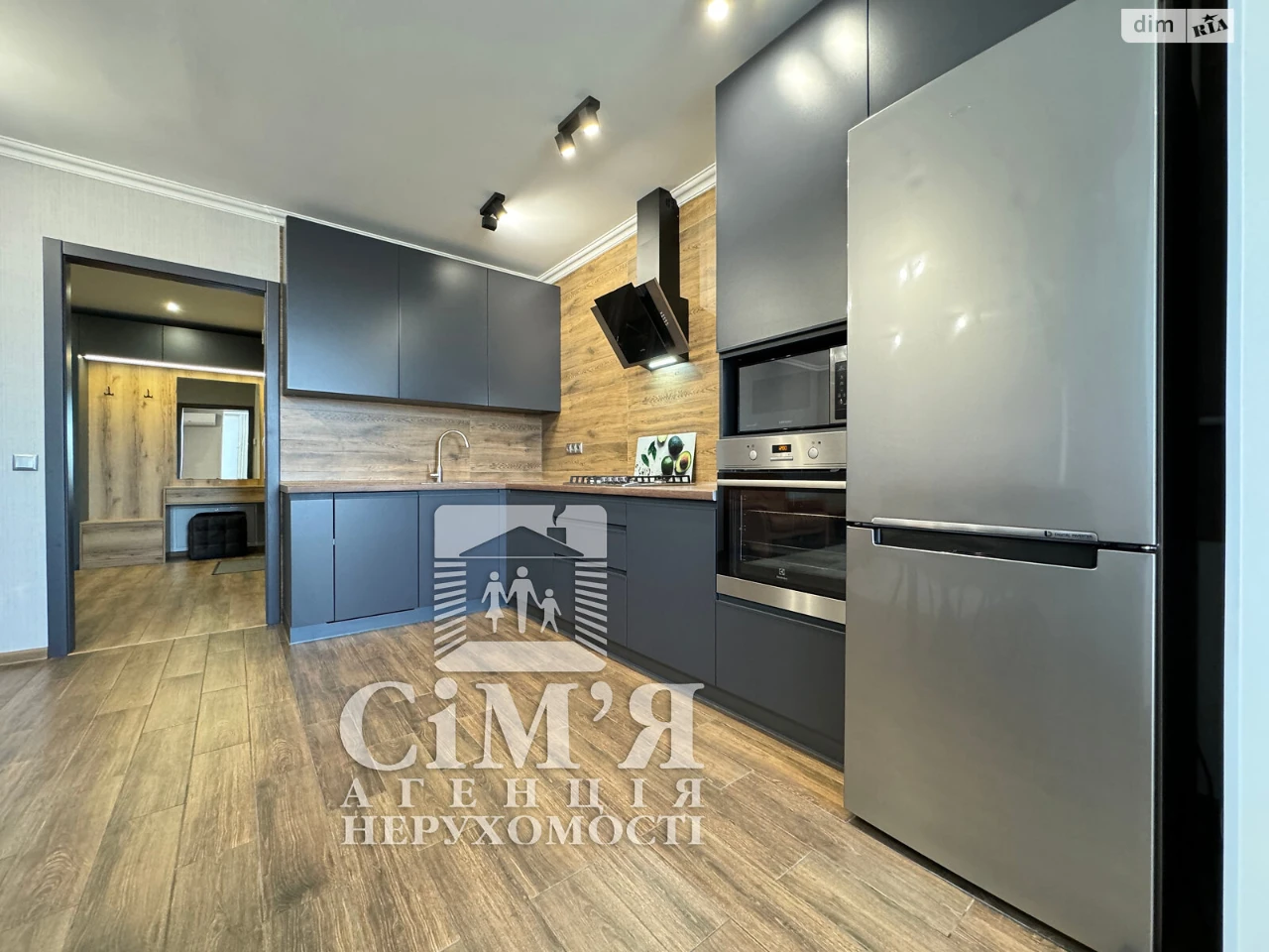 Long-Term Rental - Luxury Apartment