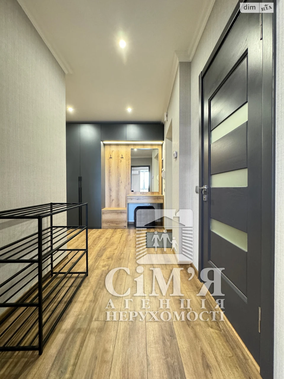 Long-Term Rental - Luxury Apartment