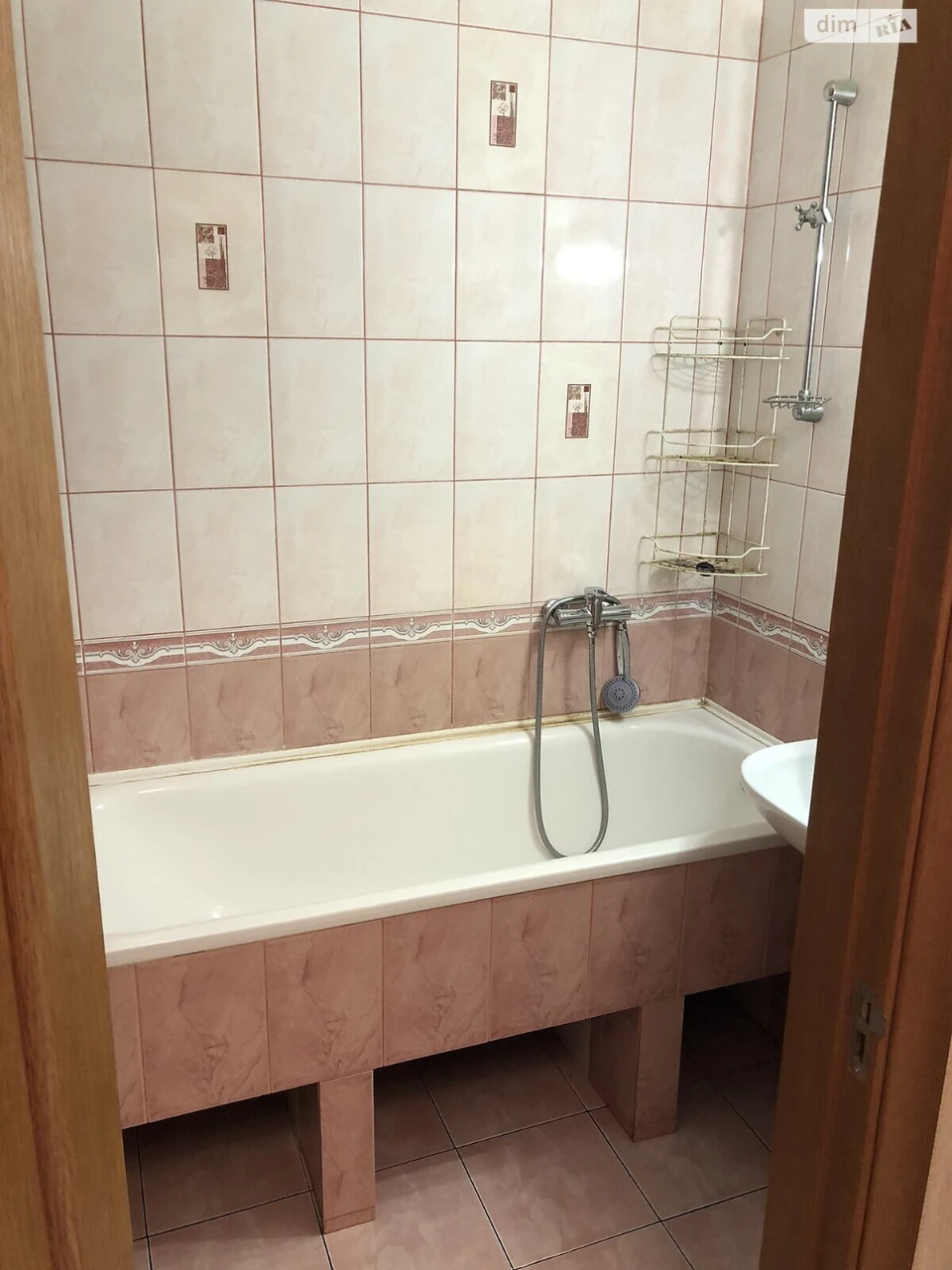 Long Term Rental Apartment, Podil
