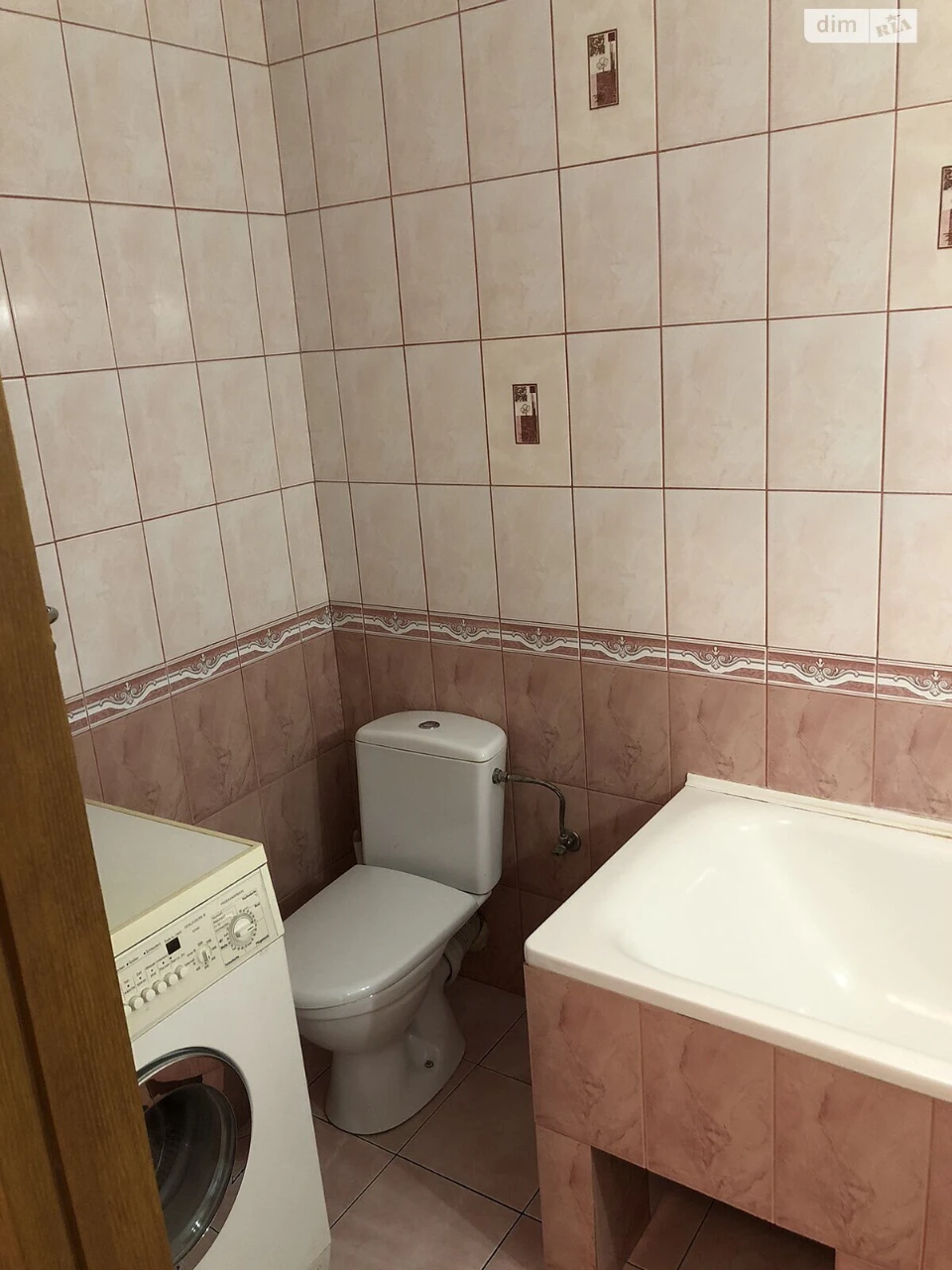 Long Term Rental Apartment, Podil