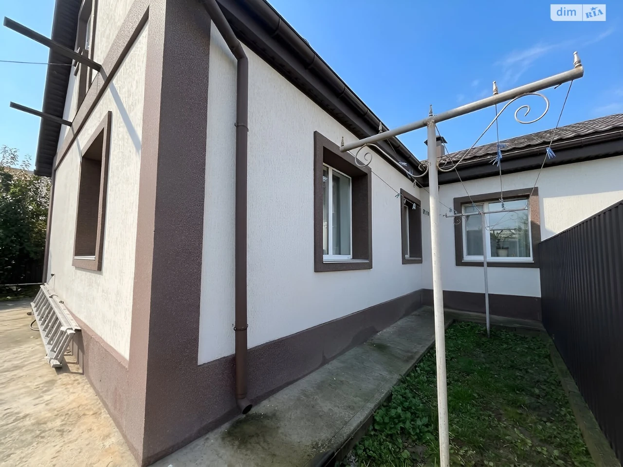 Продаж Будинок, Старе місто