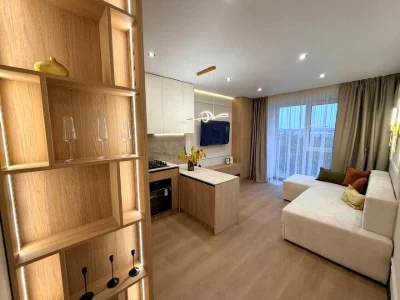 Apartment. Ivano-Frankivsk, Stepan Bandery Street