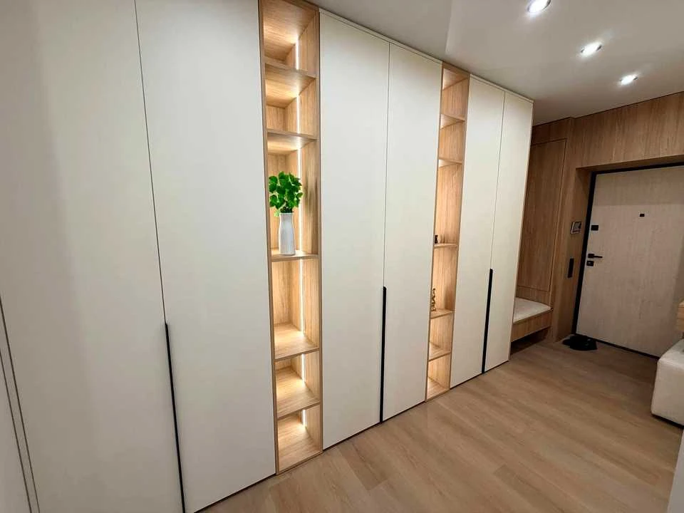 Apartment. Ivano-Frankivsk, Stepan Bandery Street