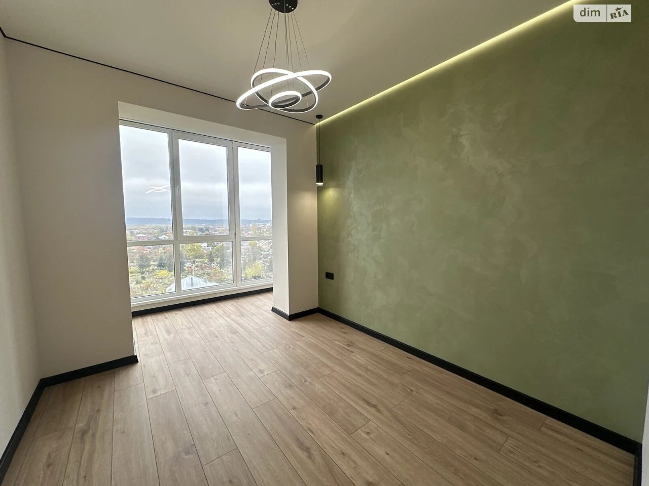 Apartment for Sale, Княгинин