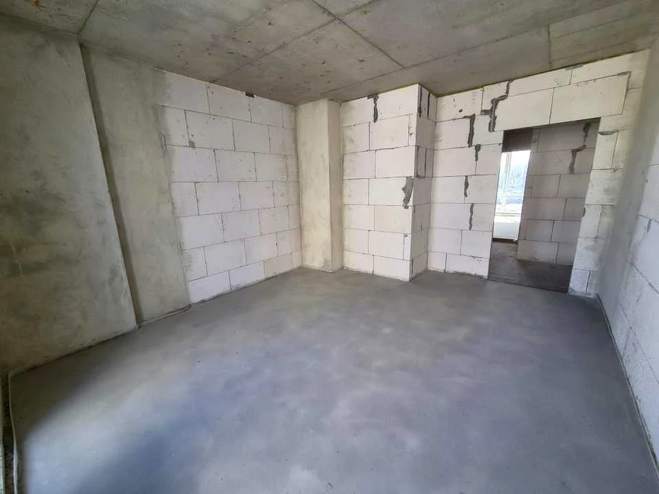 Apartment. Ivano-Frankivsk, Nadricna st.