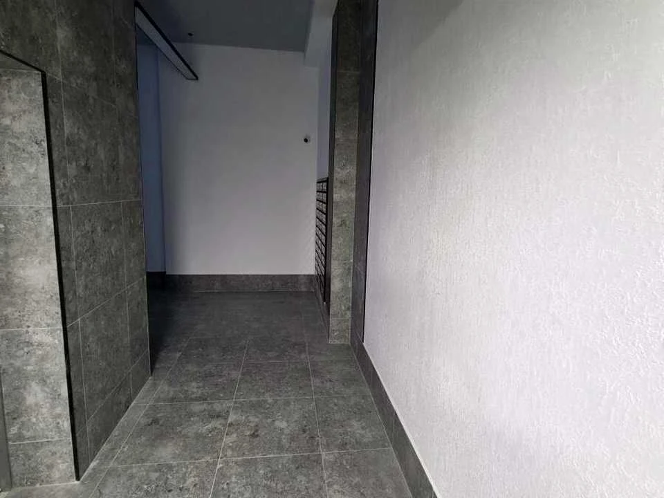 Apartment. Ivano-Frankivsk, Nadricna st.
