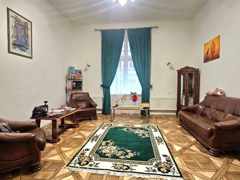 Apartment. Ivano-Frankivsk, Hetmana Mazepa Street