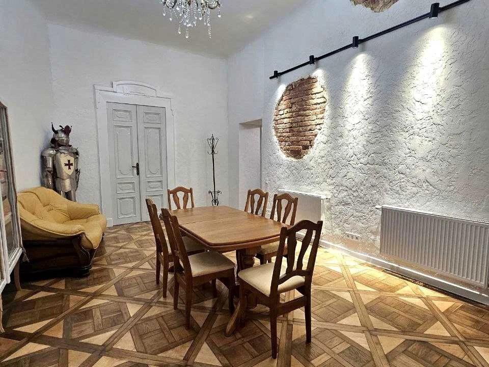 Apartment. Ivano-Frankivsk, Hetmana Mazepa Street