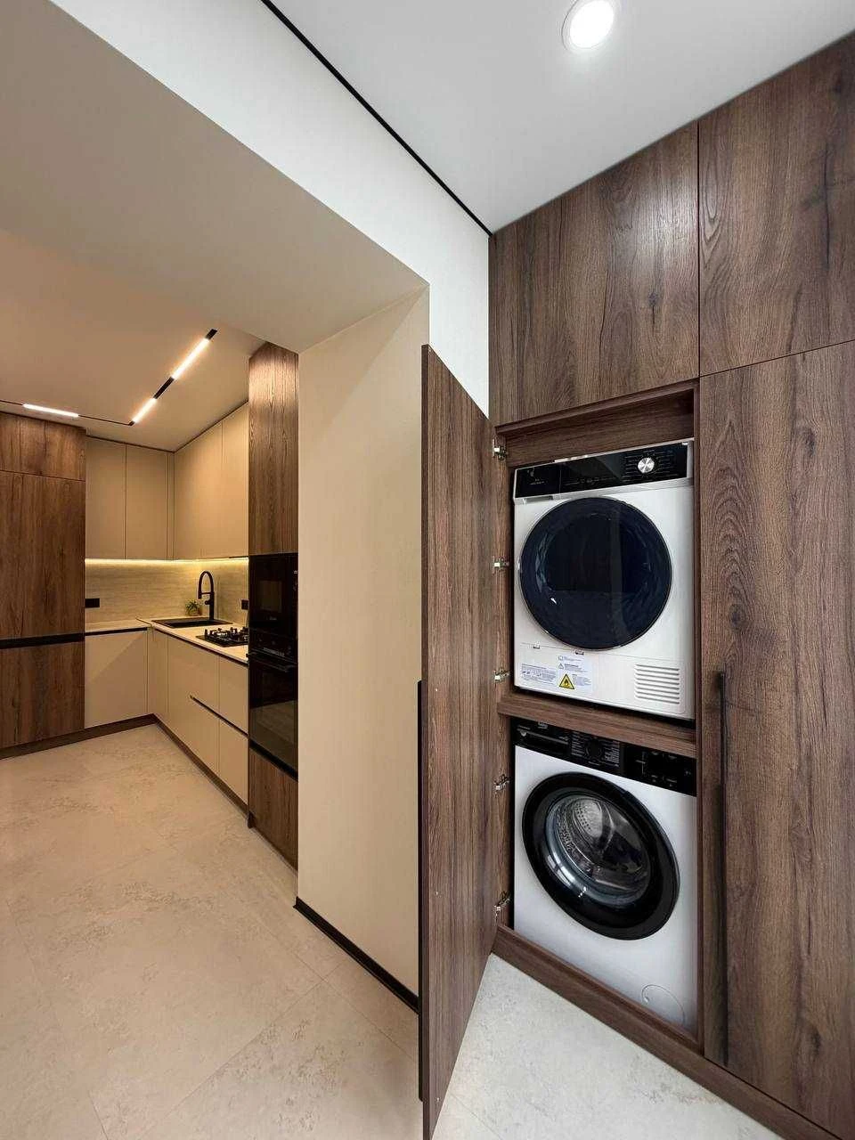 2-Room Apartment + Kitchen Studio