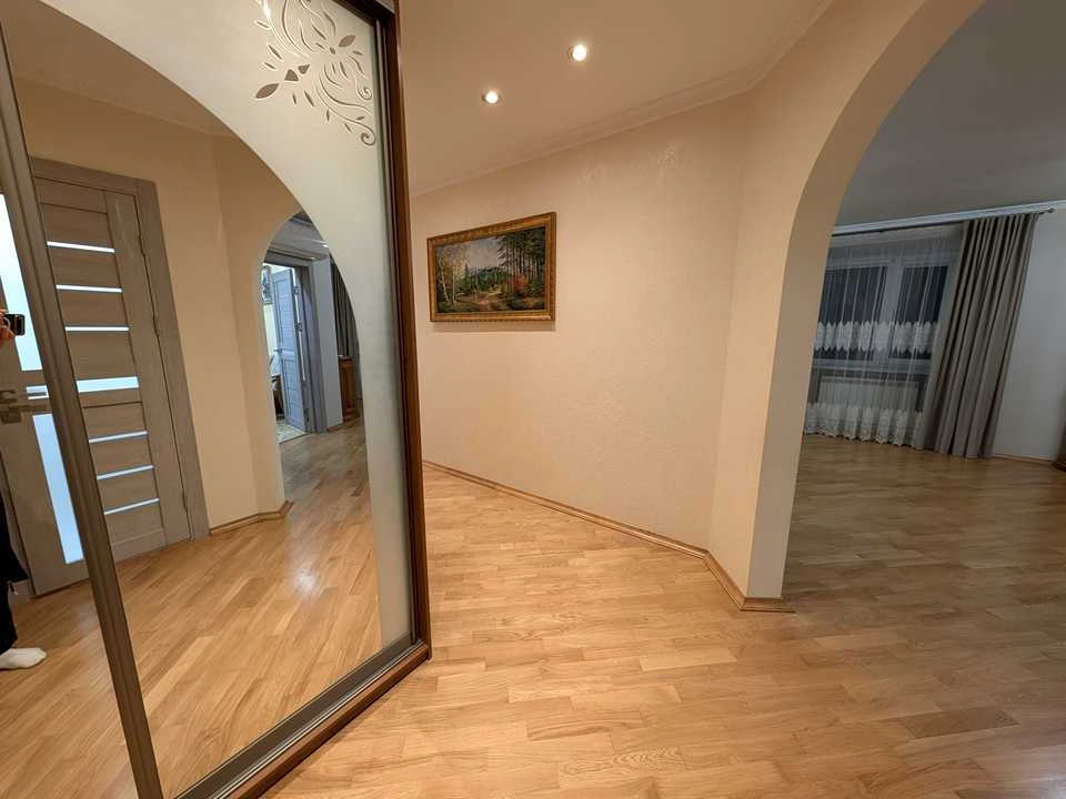 Apartment. Ivano-Frankivsk, Vytvys'koho st.