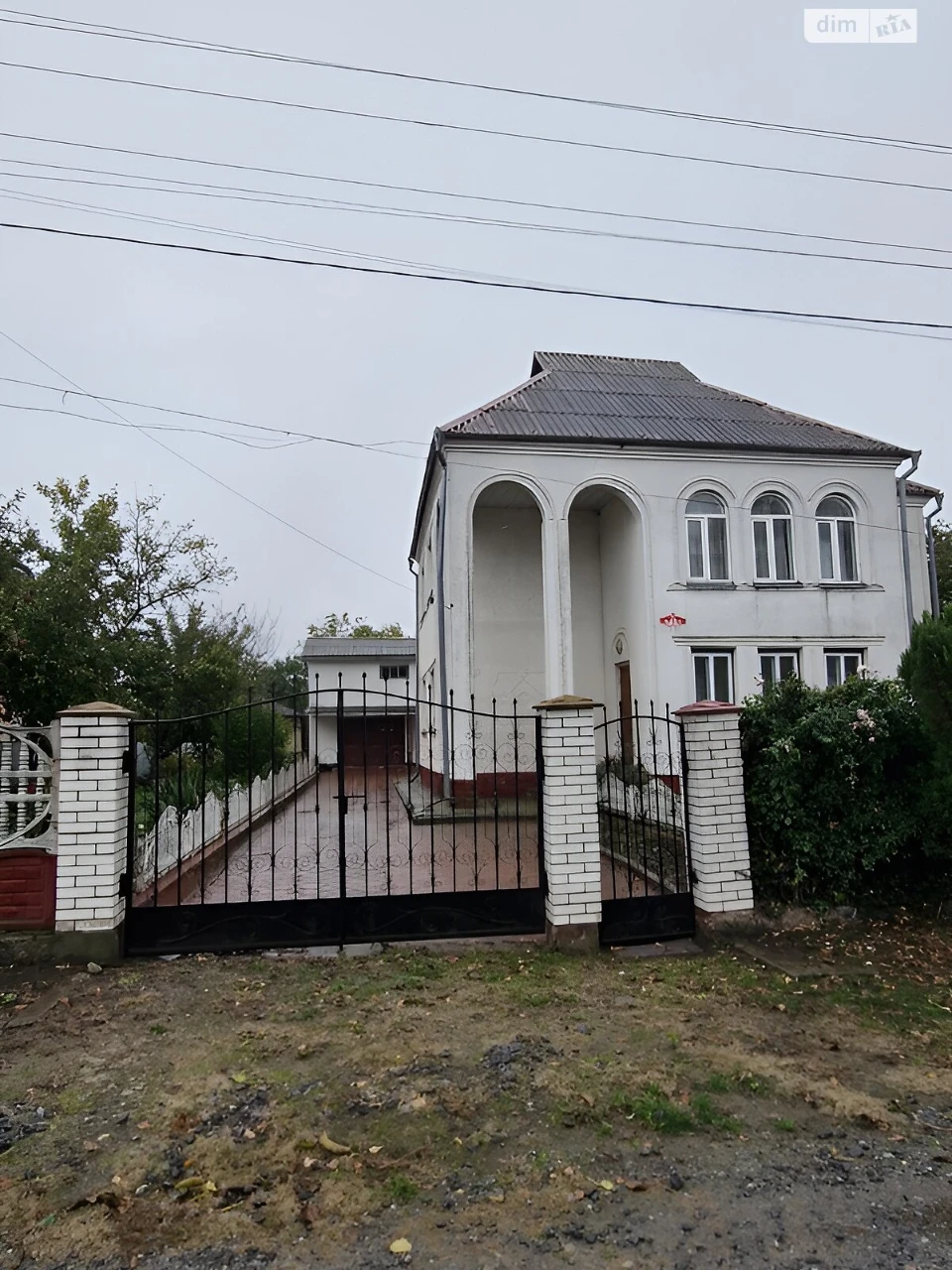 Продаж Дім