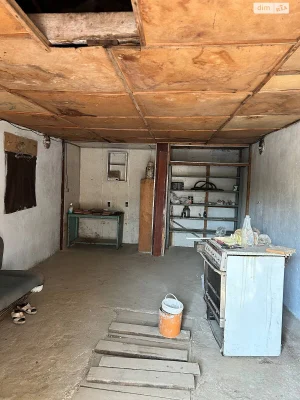 Garage in a Garage Cooperative - Western