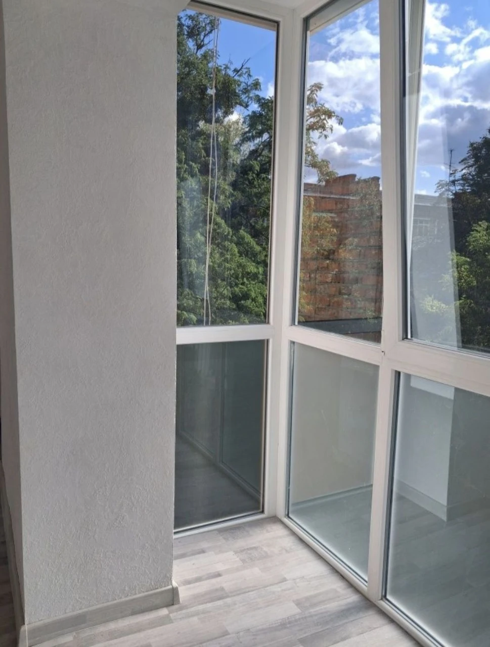 Cozy 1-room apartment with renovation in the center (Kyiv, near GLO shopping mall)