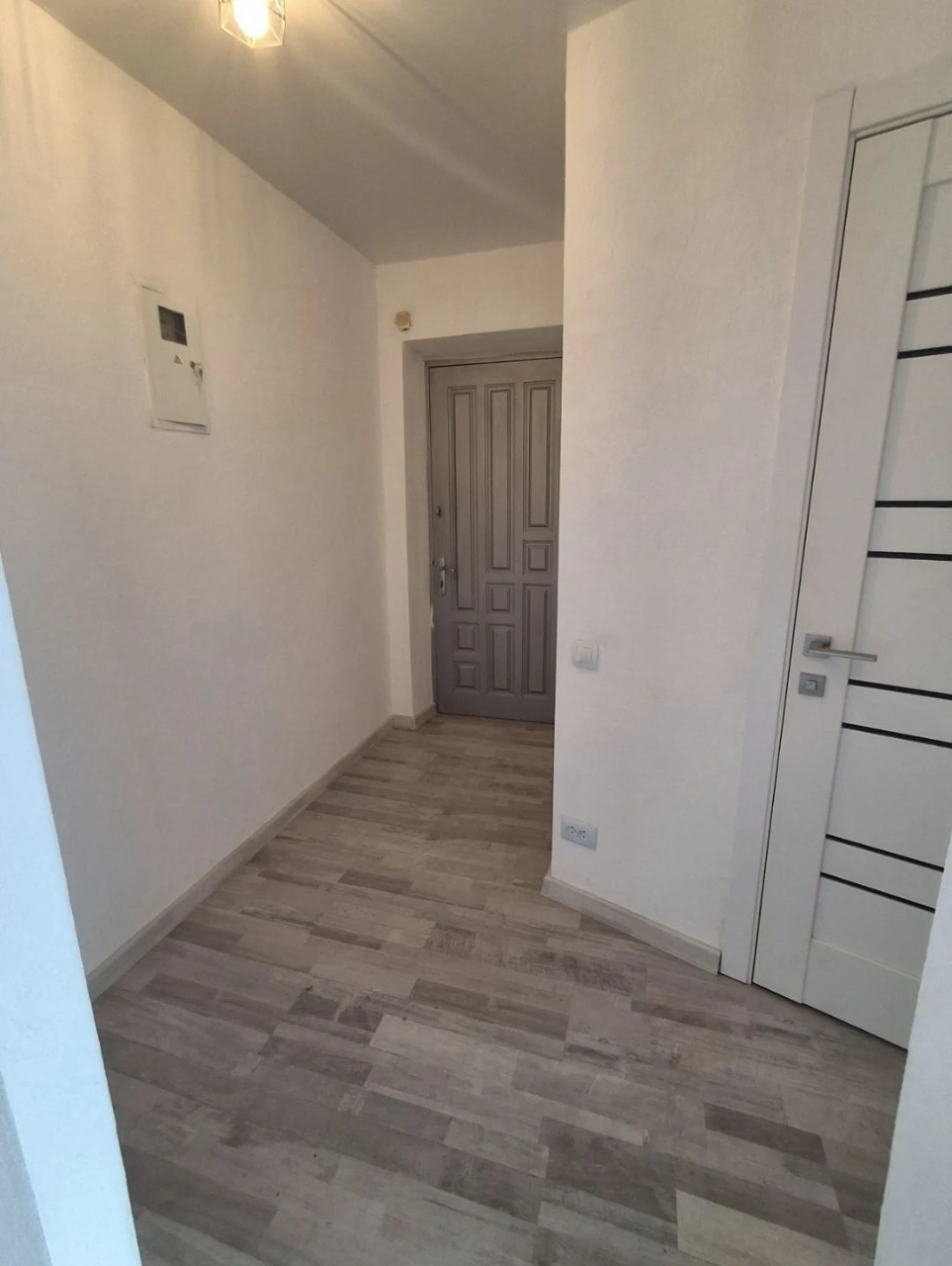 Cozy 1-room apartment with renovation in the center (Kyiv, near GLO shopping mall)