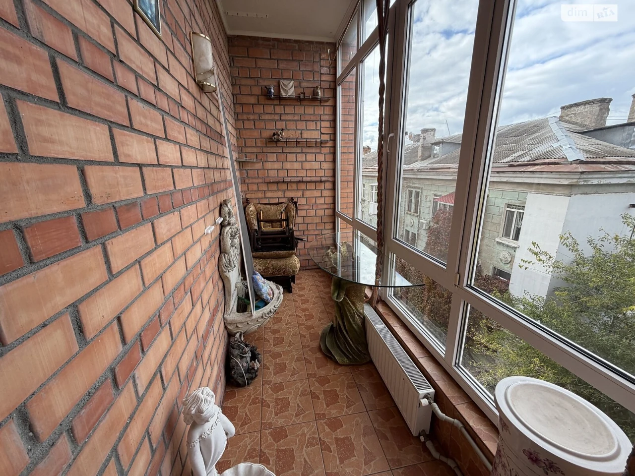 Apartment for Sale - Dry Fountain