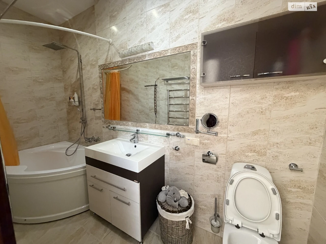 Apartment for Sale - Dry Fountain