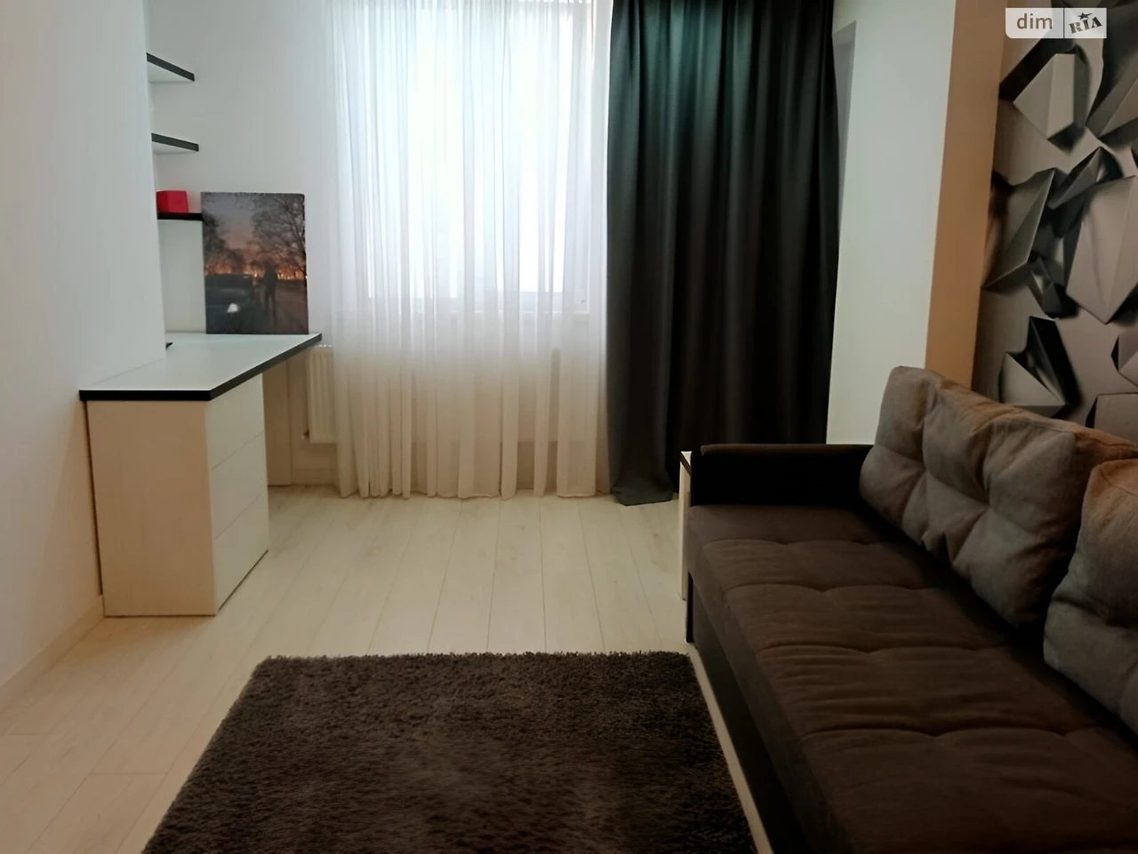 Apartment for Sale: Friendship