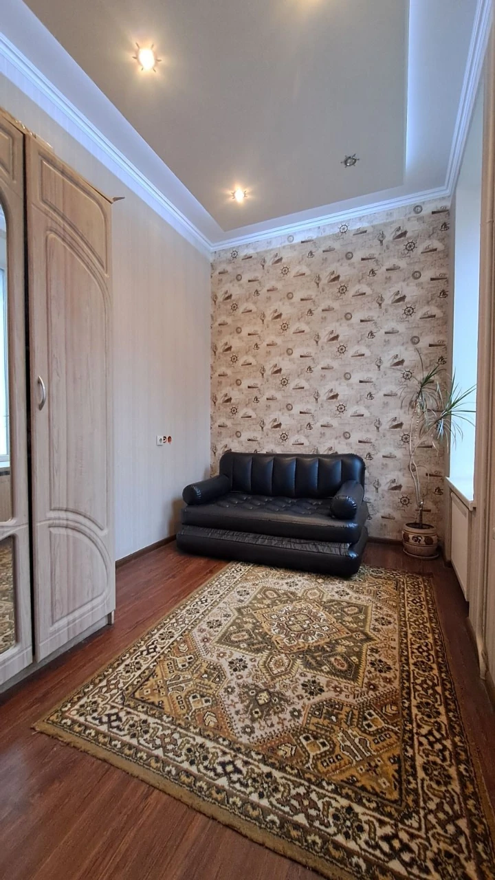 4-room apartment for sale on Galitska Street, Ternopil