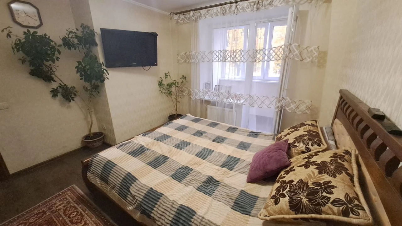 4-room apartment for sale on Galitska Street, Ternopil