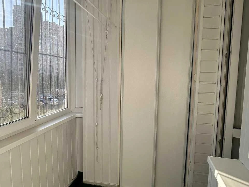 Apartment. Dragomannova St.