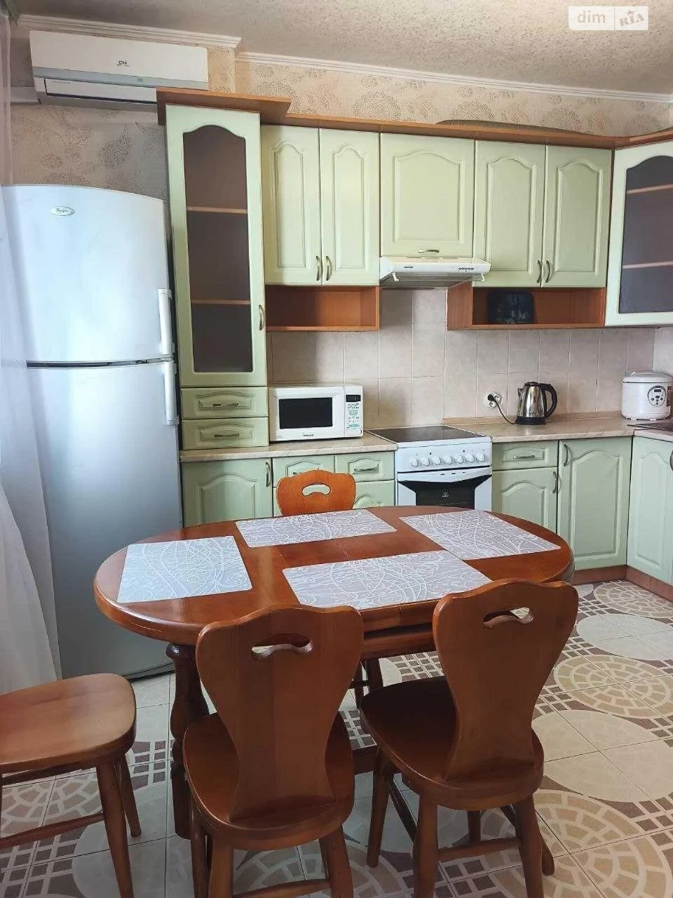 Long-Term Rental Apartment in Pyrohiv