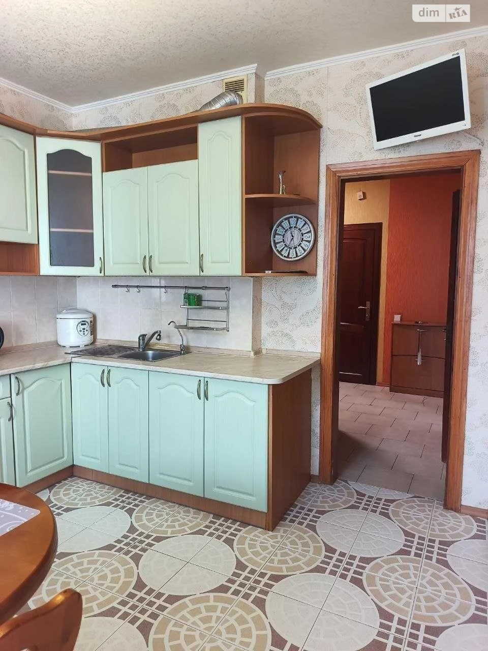 Long-Term Rental Apartment in Pyrohiv