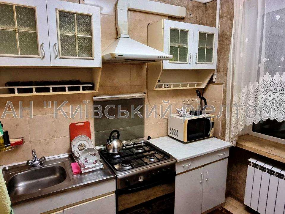 Квартира. Київ, Соборності просп.