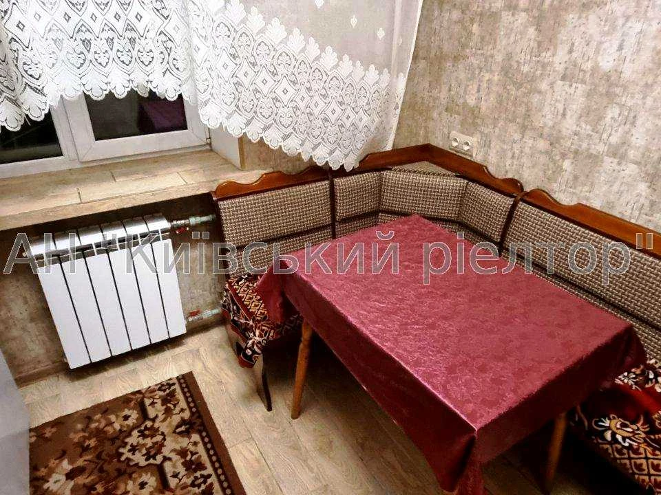 Квартира. Київ, Соборності просп.