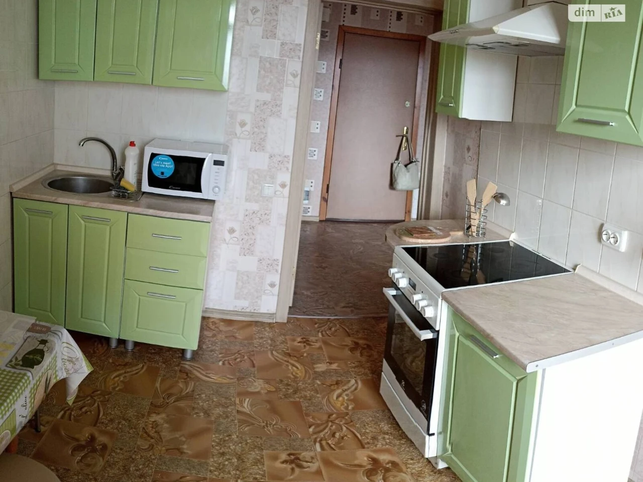 Long-Term Rental Apartment, Obolon'