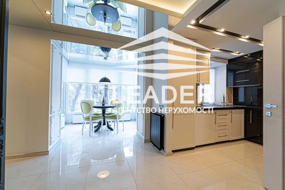 I will rent a 2-room apartment. CENTER-VIP-level! There are no analogues! Car parking! There is no light