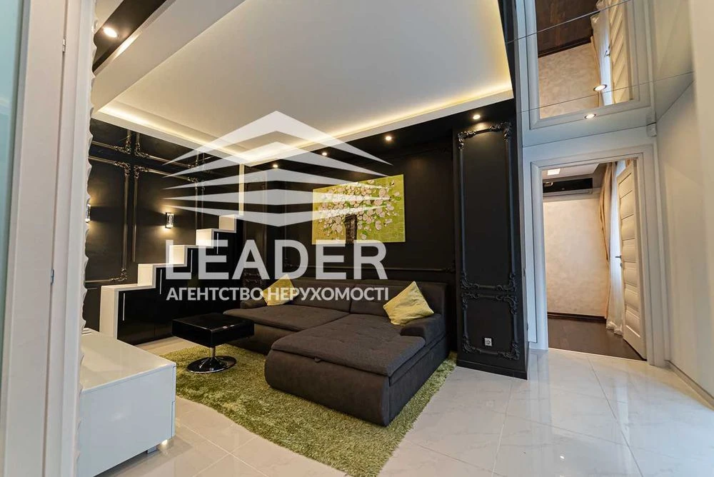 I will rent a 2-room apartment. CENTER-VIP-level! There are no analogues! Car parking! There is no light
