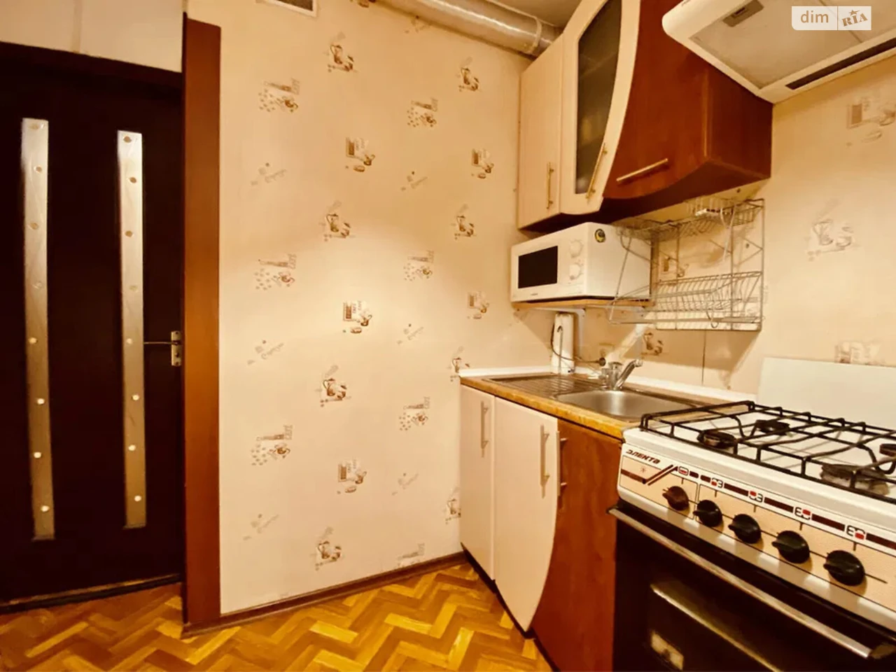 Long-Term Rental Apartment, Syrets'