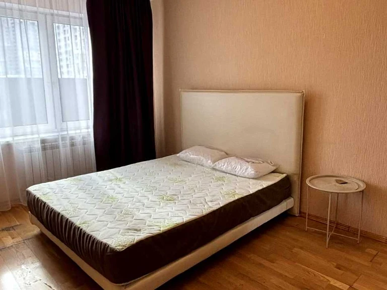 Apartment. Petro Grigorenka Prospect