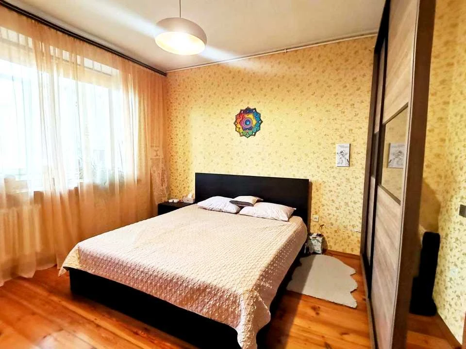 Apartment. Zaporizhzhia, Sobornyi Ave. (Lenina)