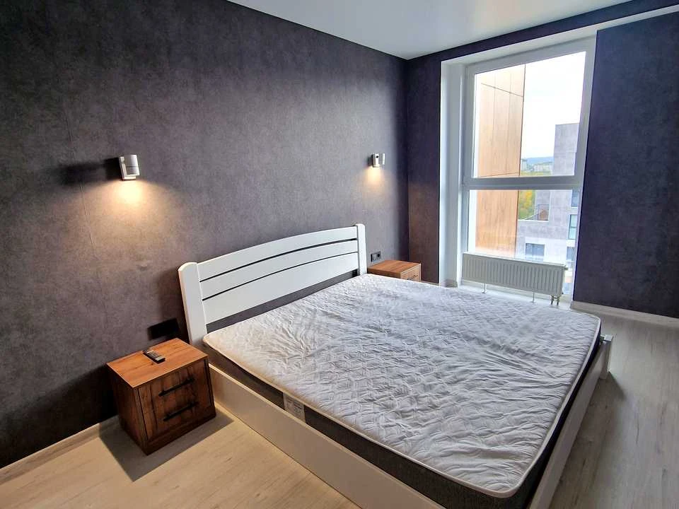 Apartment. Dnipro, Naberezhna Peremohy st.