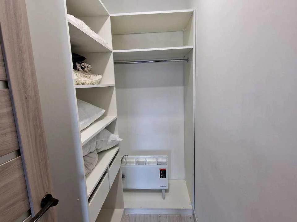 Apartment. Dnipro, Naberezhna Peremohy st.