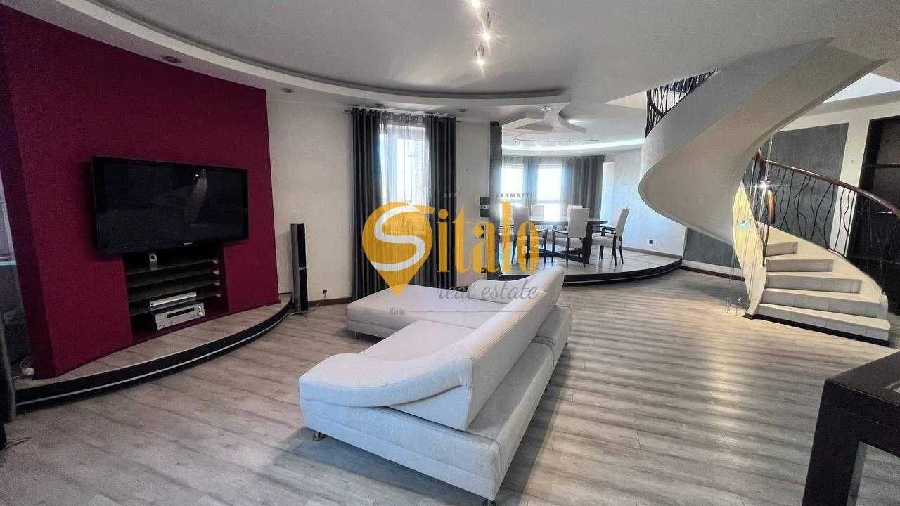Sale of a two-story penthouse with a terrace. Pozniaky, Osokorky.