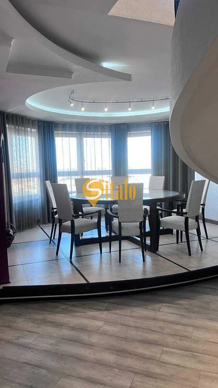 Sale of a two-story penthouse with a terrace. Pozniaky, Osokorky.