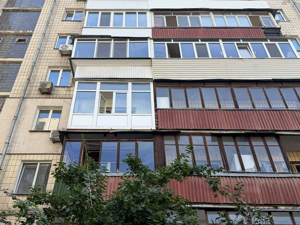 Квартира. Київ, Іпсилантіївський пров.