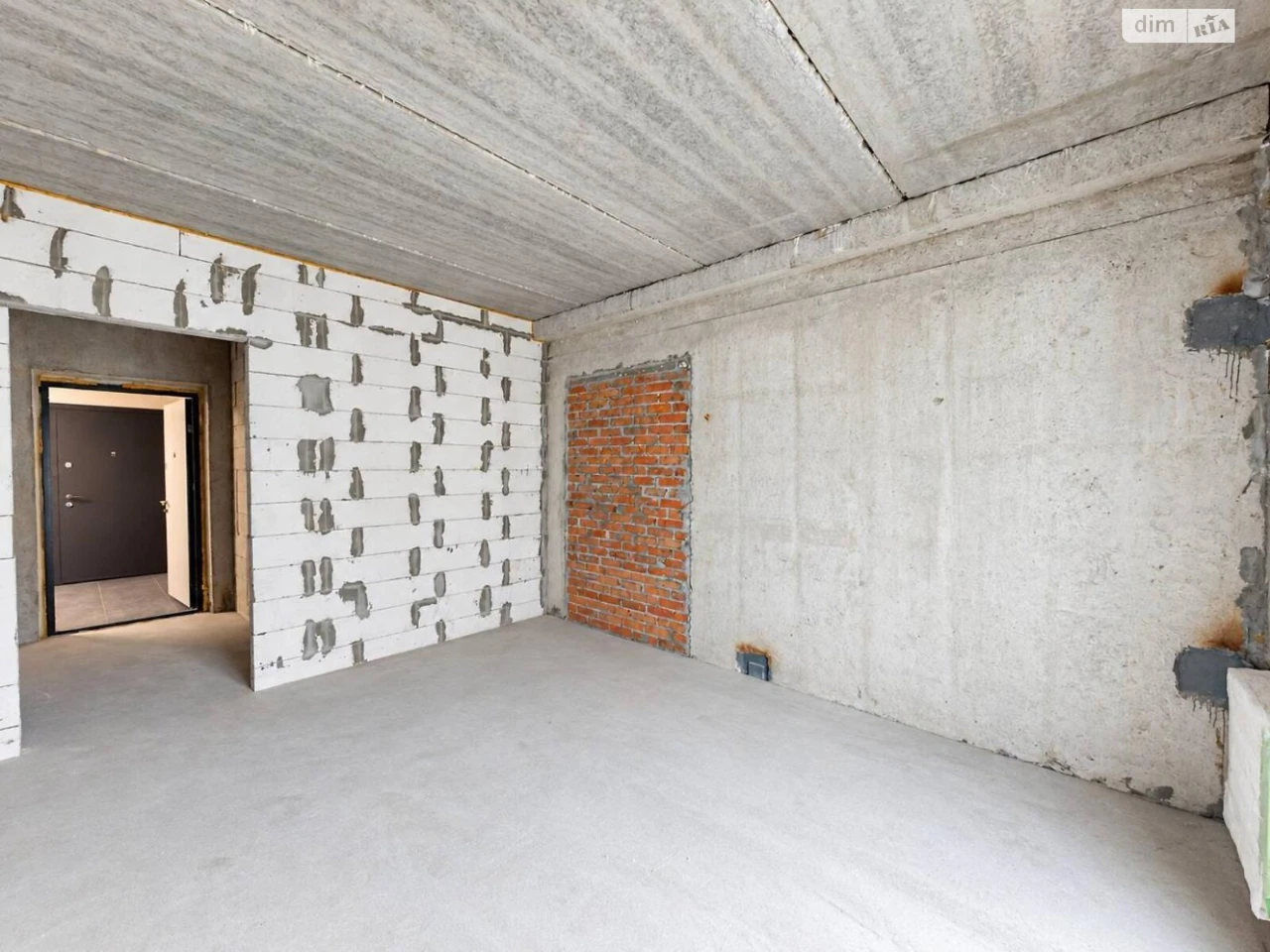 Sale Apartment Holosiiv