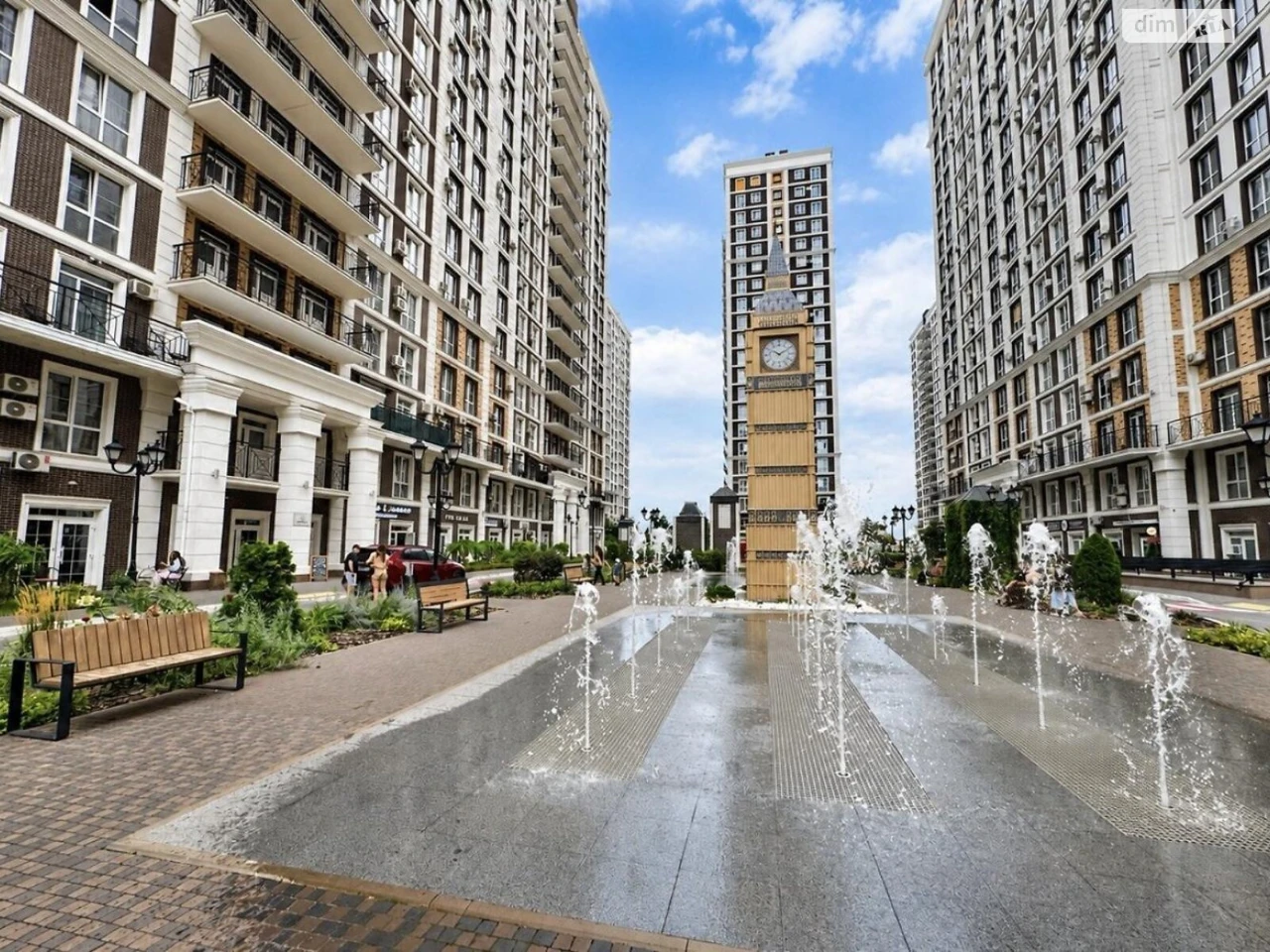 Sale Apartment Holosiiv