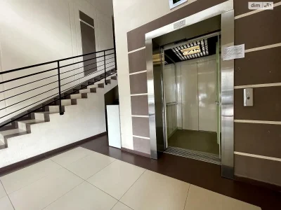 Apartment for Sale - Holosiiv