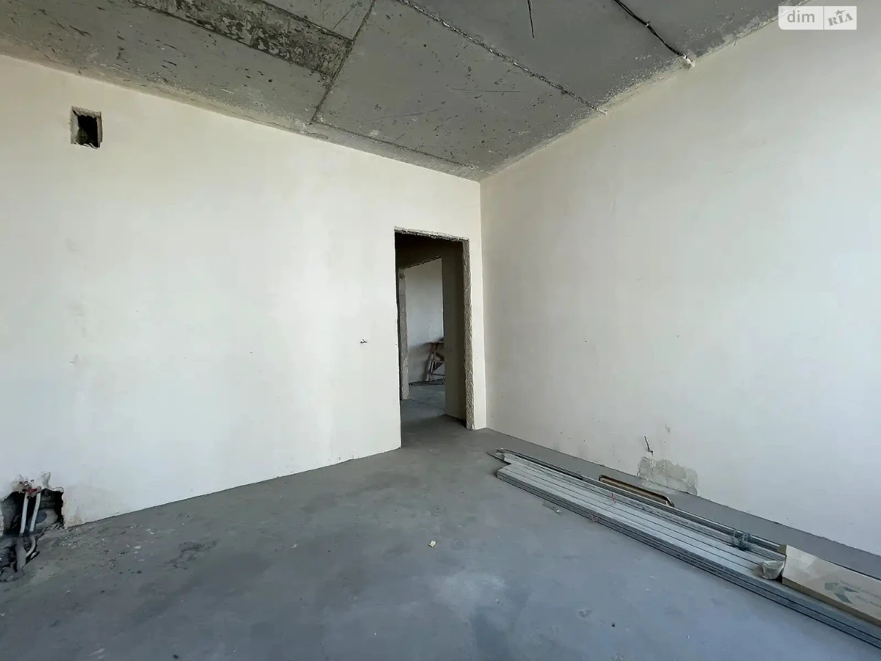 Apartment for Sale - Holosiiv
