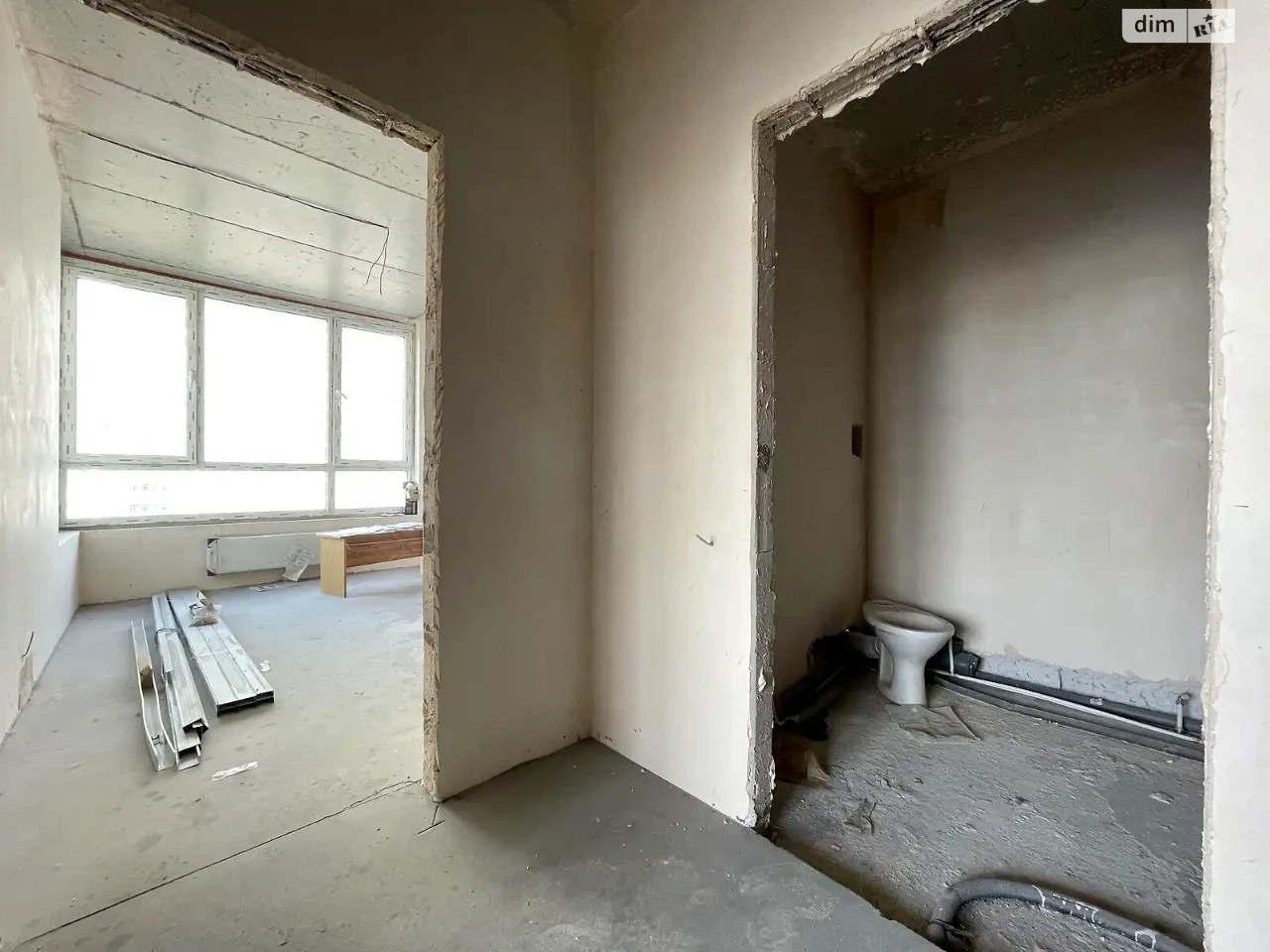 Apartment for Sale - Holosiiv