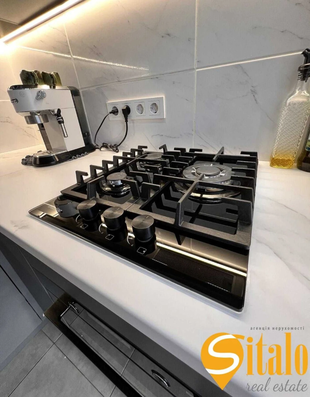 Sale of a 1-room apartment in Berestyk, Silver Breeze Shopping Center, Tychy