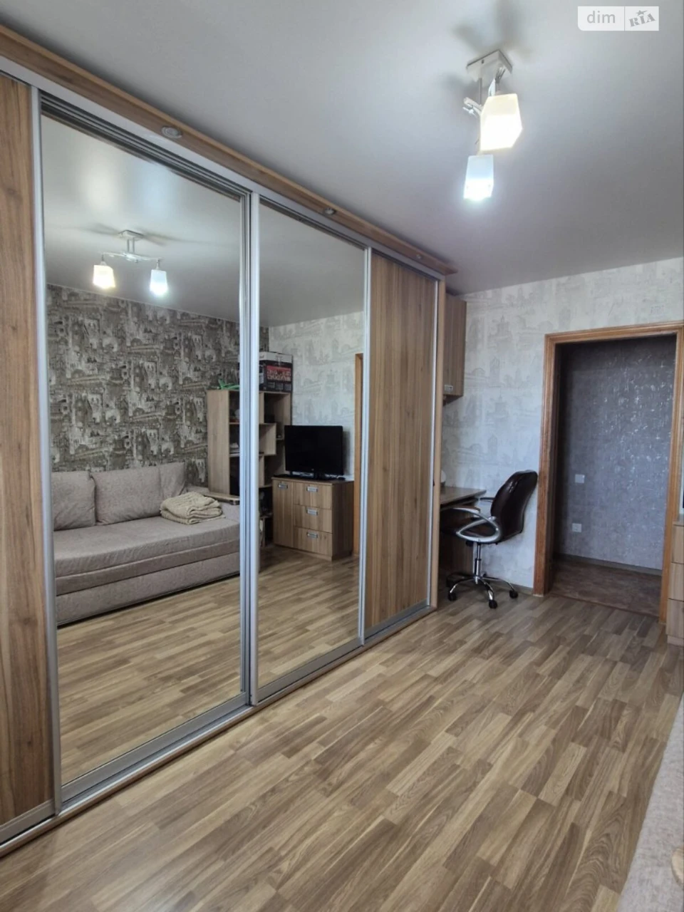 Продаж Квартира Дарницький