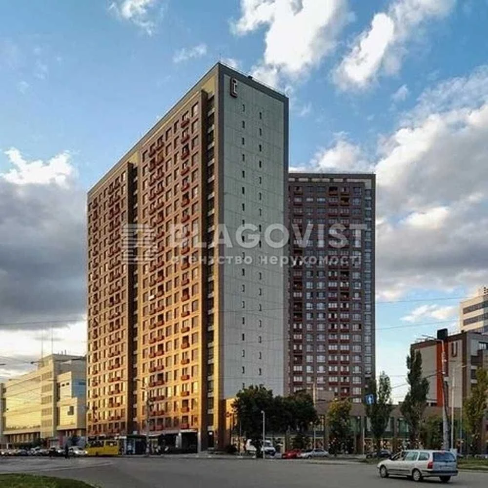 Продаж, Нова будівля, ЖК "L-квартал", Євроремонт!