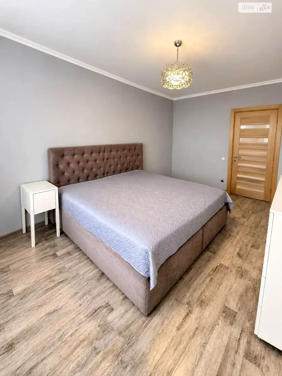 Apartment for Sale in Holosiiv