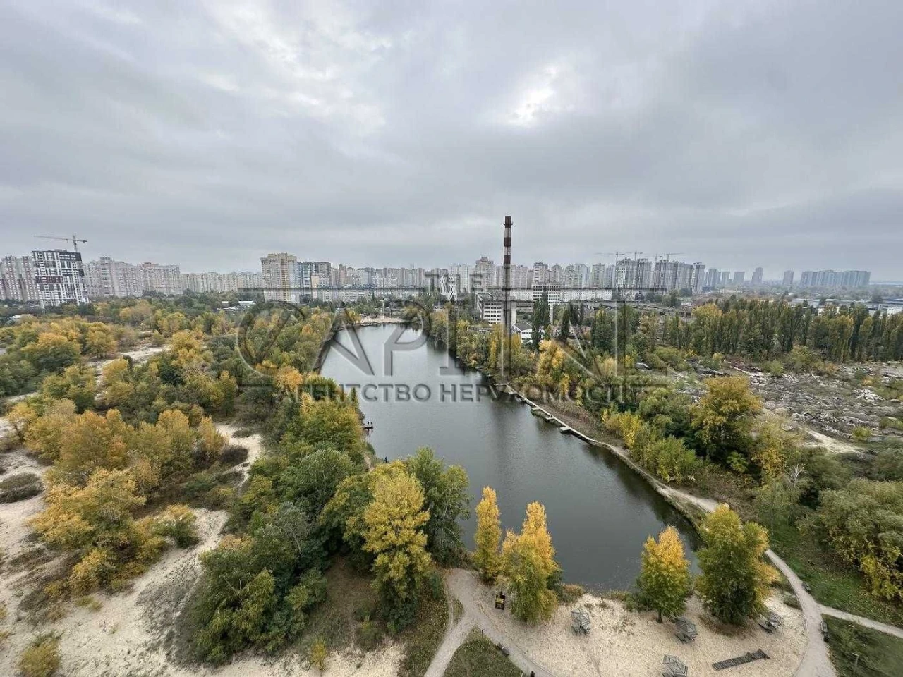 1к квартира з видом на озеро, з ремонтом, 46м2, 8 Причал, Гр